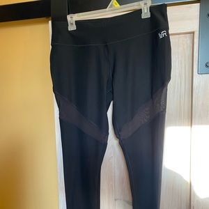 Kenneth Reaction Black and Mesh Leggings Workout Pants size Large